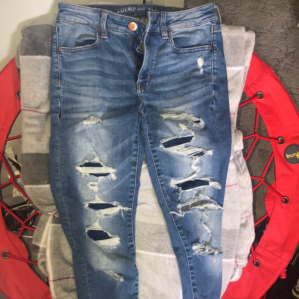 American eagle skinny jeans.